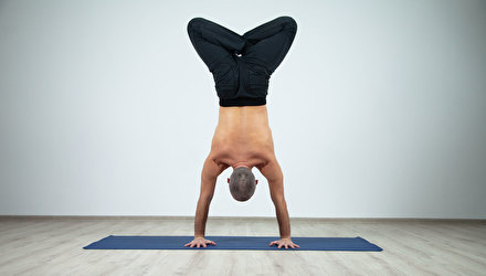 Handstand